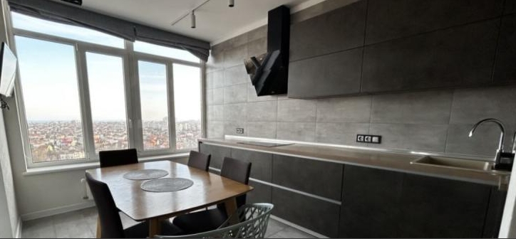 продажа трехкомнатной квартиры номер A-173898 в Киевском районе, фото номер 8